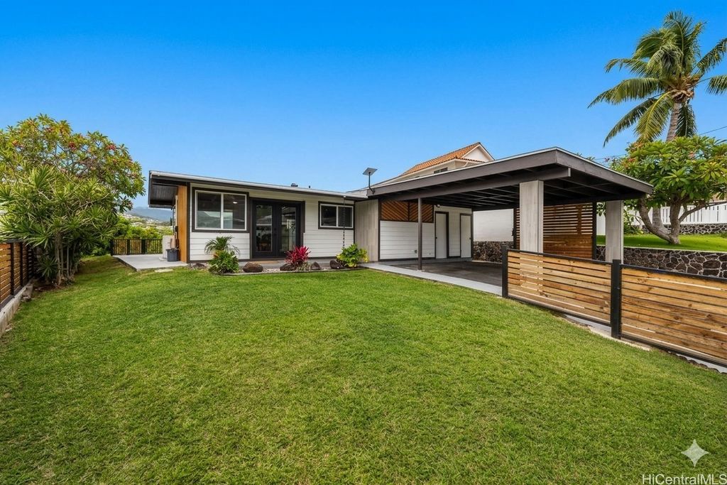 1375 Kupau Street, Kailua, HI 96734