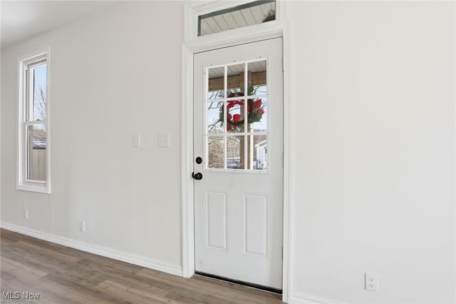 208 Meek Avenue, Byesville, OH 43723