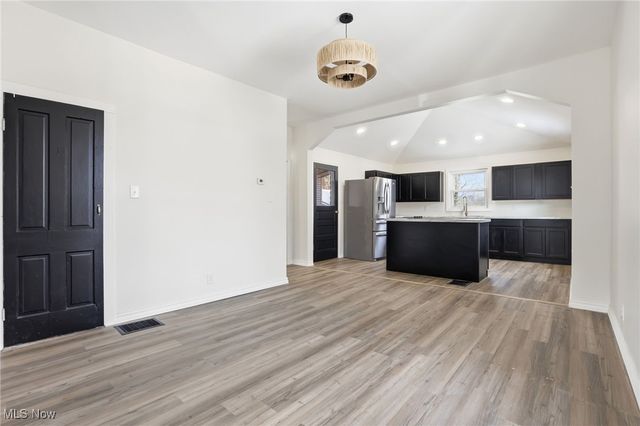 208 Meek Avenue, Byesville, OH 43723