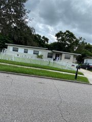 4207 MEADOWBROOK AVENUE, Orlando, FL 32808