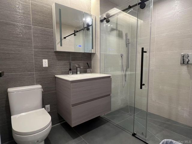 14449 Northern Boulevard 208, Flushing, NY 11354