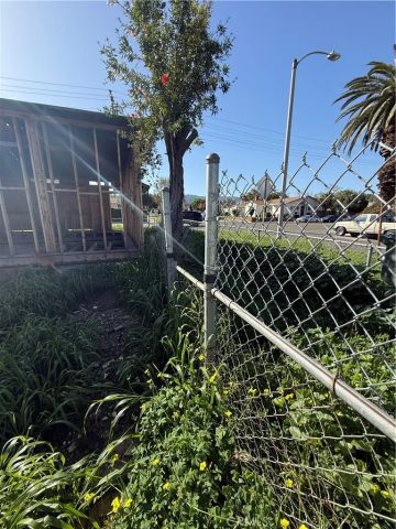 221 S Howard Street, Corona, CA 92879