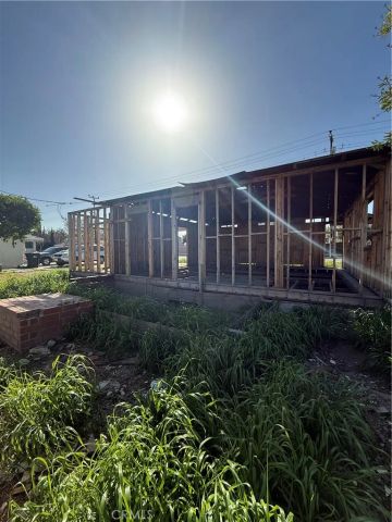 221 S Howard Street, Corona, CA 92879