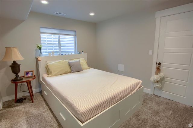 263 S SUNBURST DR, Layton, UT 84041