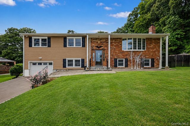 41 Fenwood Road, Mahopac, NY 10541