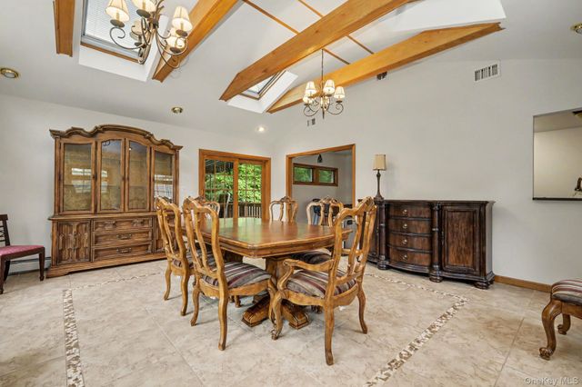 41 Fenwood Road, Mahopac, NY 10541