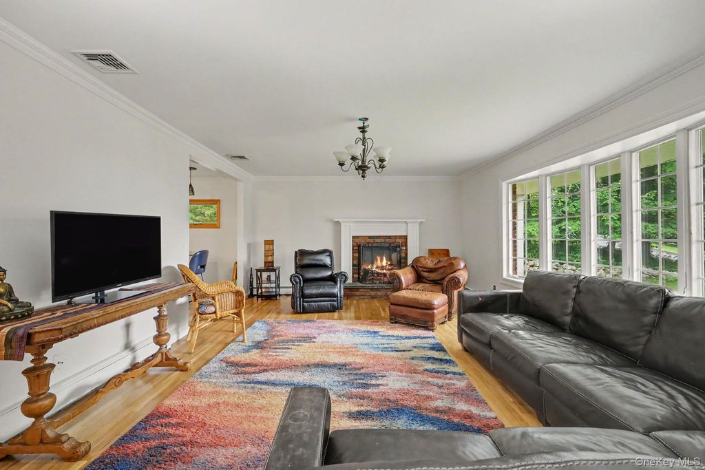 41 Fenwood Road, Mahopac, NY 10541 — photo 5