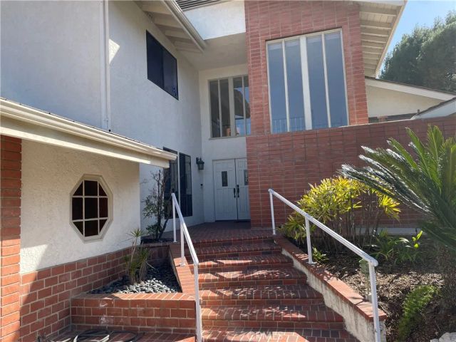 16 Bridlewood Circle, Rolling Hills Estates, CA 90274