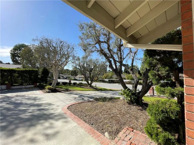 16 Bridlewood Circle, Rolling Hills Estates, CA 90274