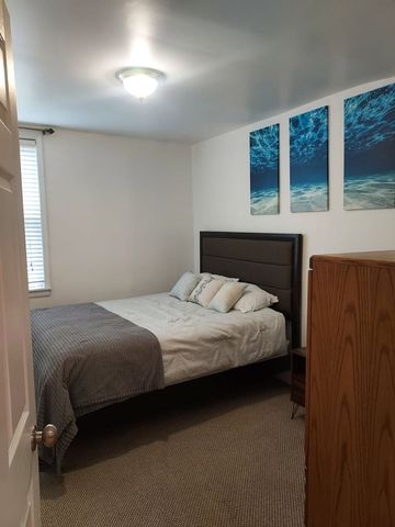 2516 W Lyndale Street, Chicago, IL 60647