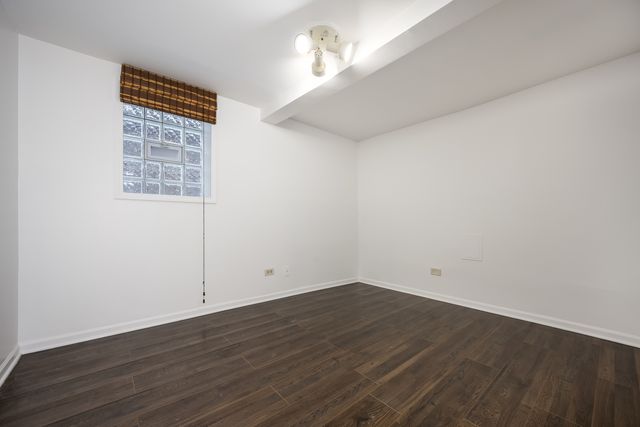 2516 W Lyndale Street, Chicago, IL 60647