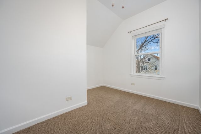 2516 W Lyndale Street, Chicago, IL 60647