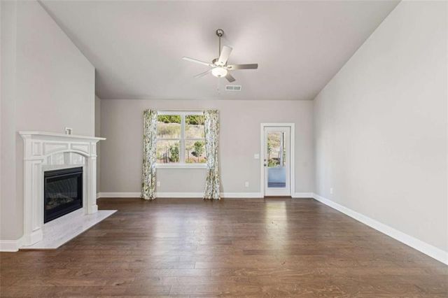 388 Lakeside Court, Canton, GA 30114