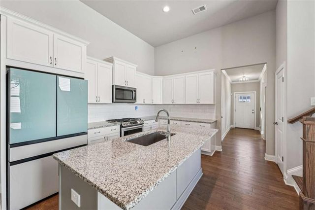 388 Lakeside Court, Canton, GA 30114