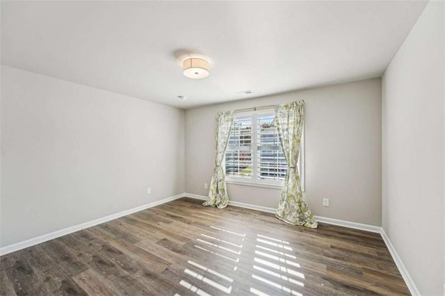 388 Lakeside Court, Canton, GA 30114