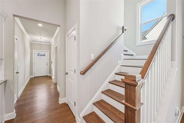 388 Lakeside Court, Canton, GA 30114