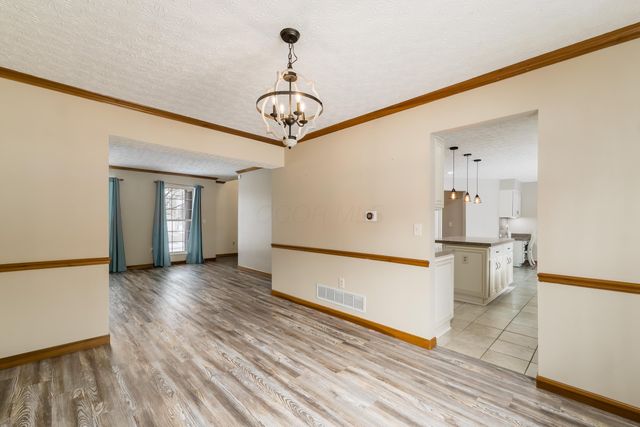 6367 Dietz Drive, Canal Winchester, OH 43110