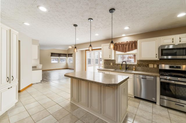 6367 Dietz Drive, Canal Winchester, OH 43110