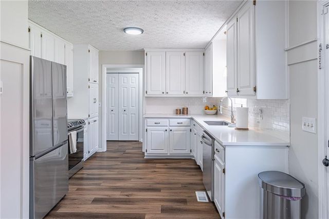 3598 Natalie Court, Loganville, GA 30052