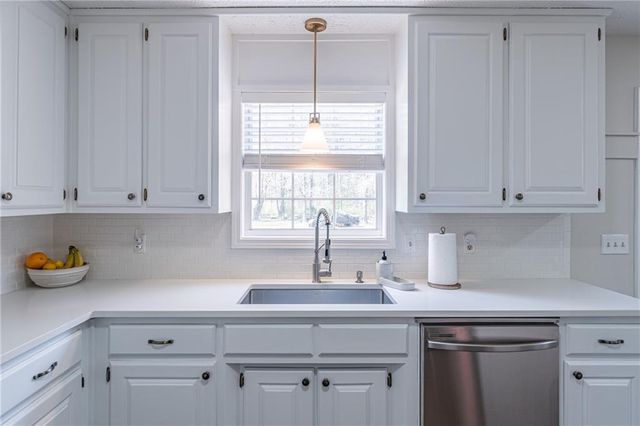 3598 Natalie Court, Loganville, GA 30052