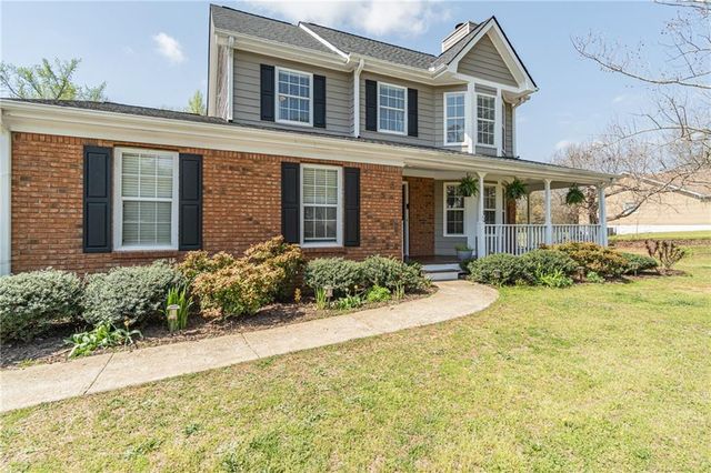 3598 Natalie Court, Loganville, GA 30052