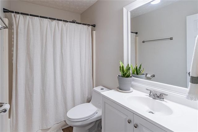 3598 Natalie Court, Loganville, GA 30052