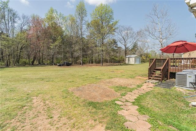 3598 Natalie Court, Loganville, GA 30052