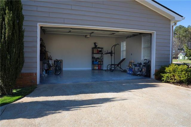 3598 Natalie Court, Loganville, GA 30052