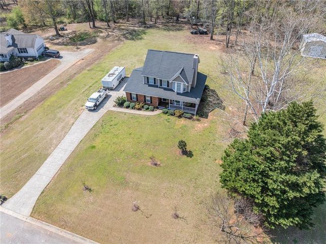 3598 Natalie Court, Loganville, GA 30052