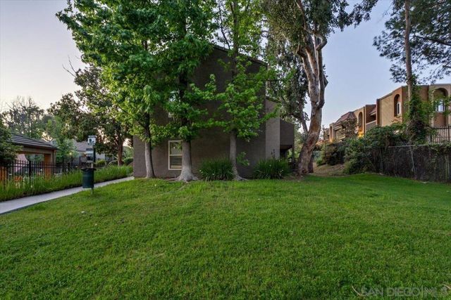 1350 N Escondido Blvd 37, Escondido, CA 92026