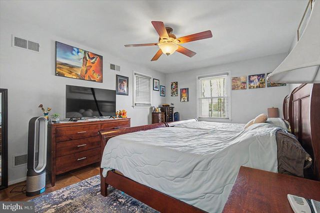 2537 JUSTIN LN, Wilmington, DE 19810