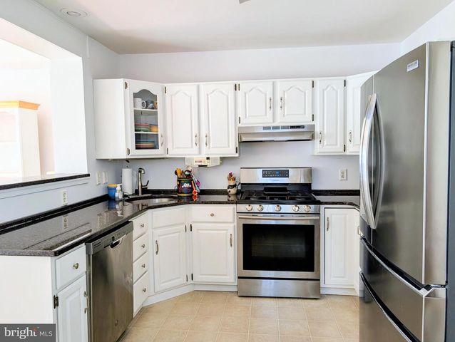 606 HIGHLAND TER, Pitman, NJ 08071