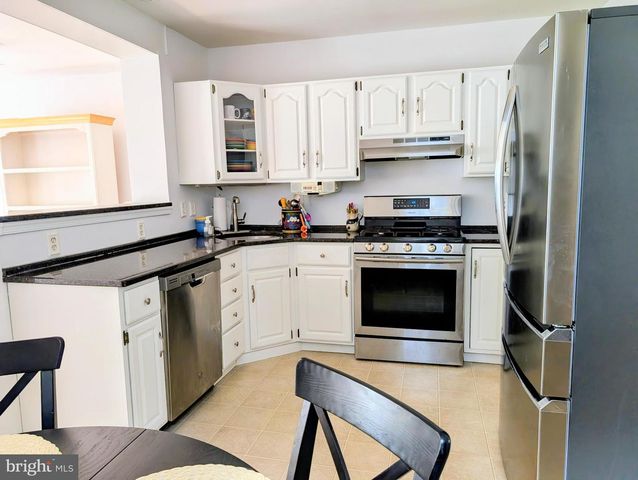 606 HIGHLAND TER, Pitman, NJ 08071