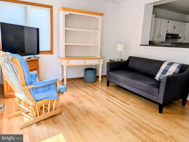 606 HIGHLAND TER, Pitman, NJ 08071