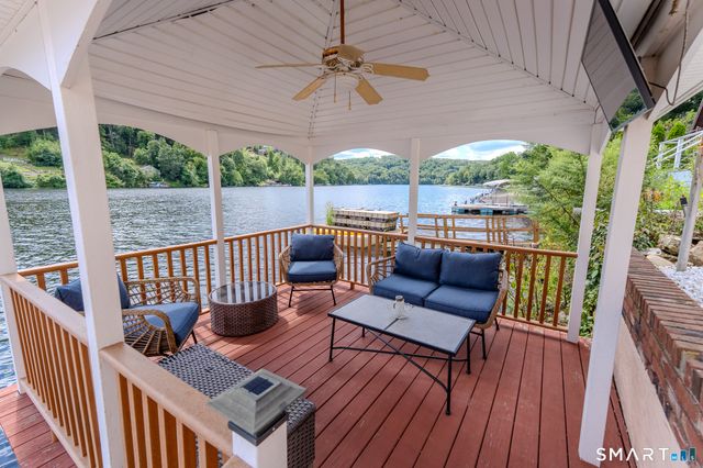 125 Lakemere Drive, Southbury, CT 06488