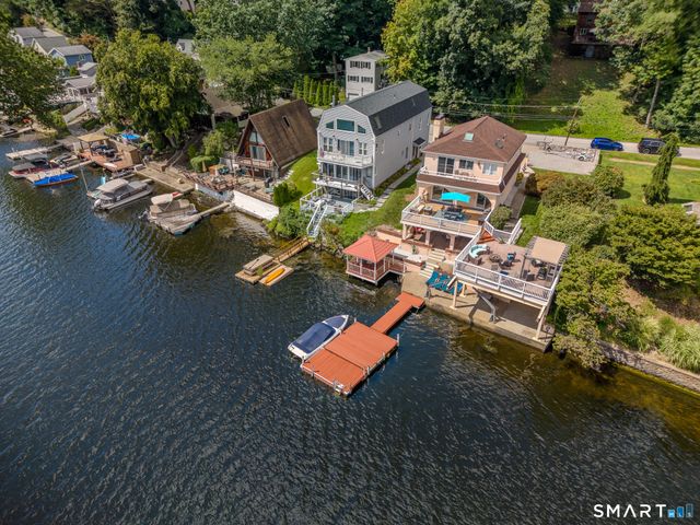 125 Lakemere Drive, Southbury, CT 06488