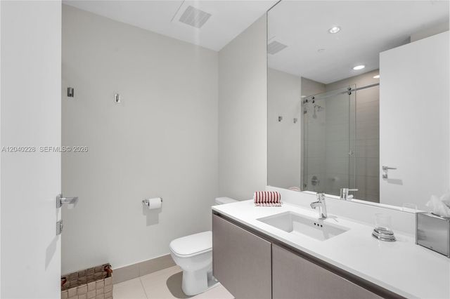 3300 NE 188th Street 318, Aventura, FL 33180