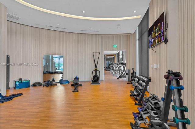 3300 NE 188th Street 318, Aventura, FL 33180