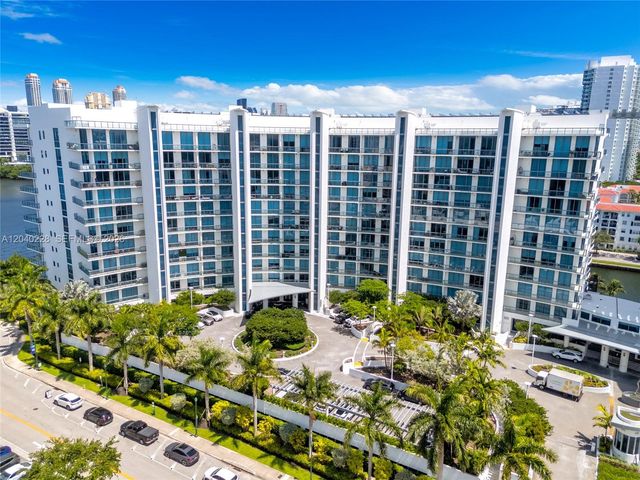 3300 NE 188th Street 318, Aventura, FL 33180