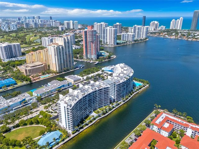3300 NE 188th Street 318, Aventura, FL 33180