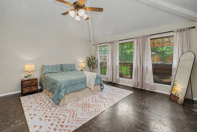 3658 Snow Creek Drive, Fort Worth, TX 76008
