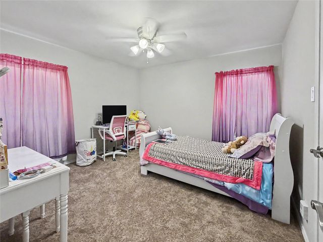 3658 Snow Creek Drive, Fort Worth, TX 76008