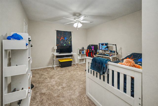 3658 Snow Creek Drive, Fort Worth, TX 76008