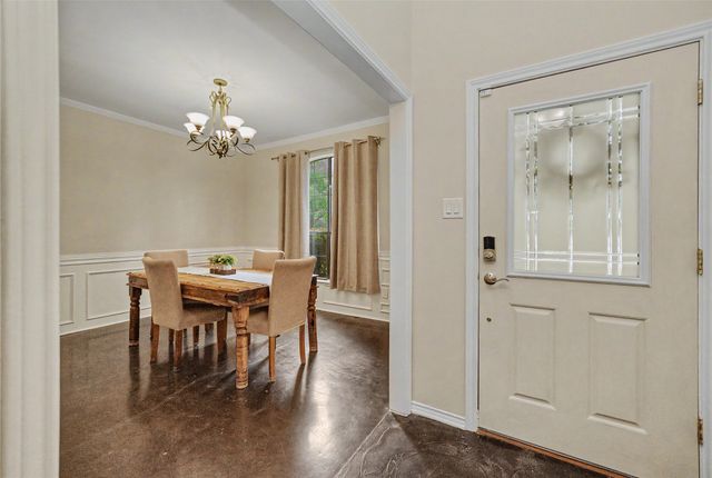 3658 Snow Creek Drive, Fort Worth, TX 76008