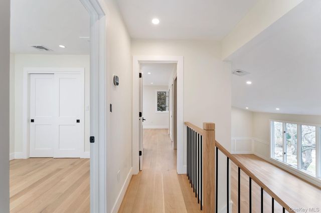 2547 Army Place, Bellmore, NY 11710