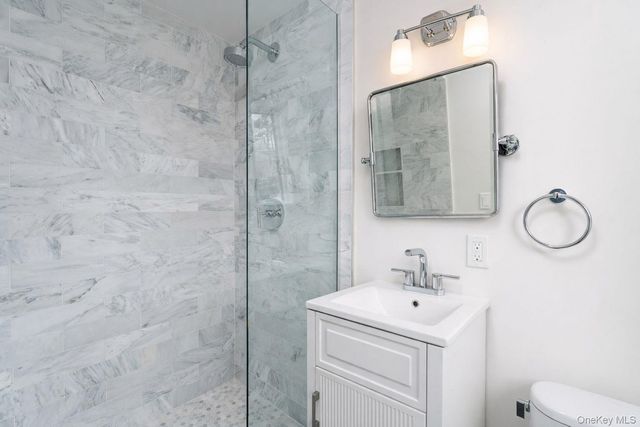 2547 Army Place, Bellmore, NY 11710