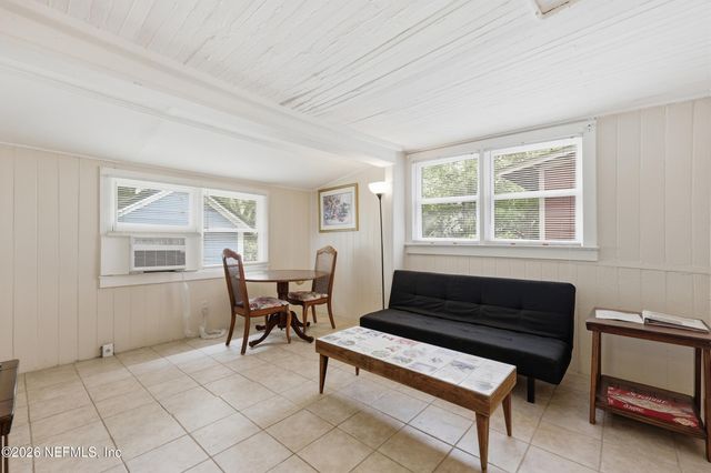 324 E 7TH Street, Jacksonville, FL 32206