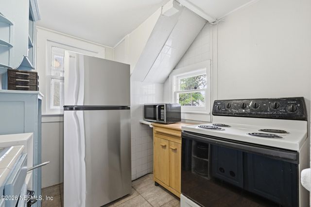 324 E 7TH Street, Jacksonville, FL 32206