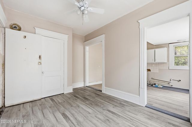 324 E 7TH Street, Jacksonville, FL 32206
