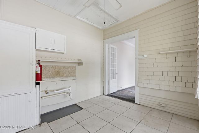 324 E 7TH Street, Jacksonville, FL 32206